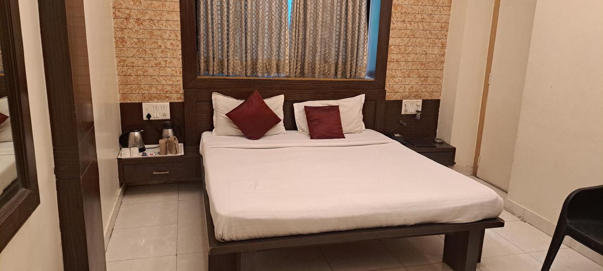 Hotel Shivam Pune Zewnętrze zdjęcie