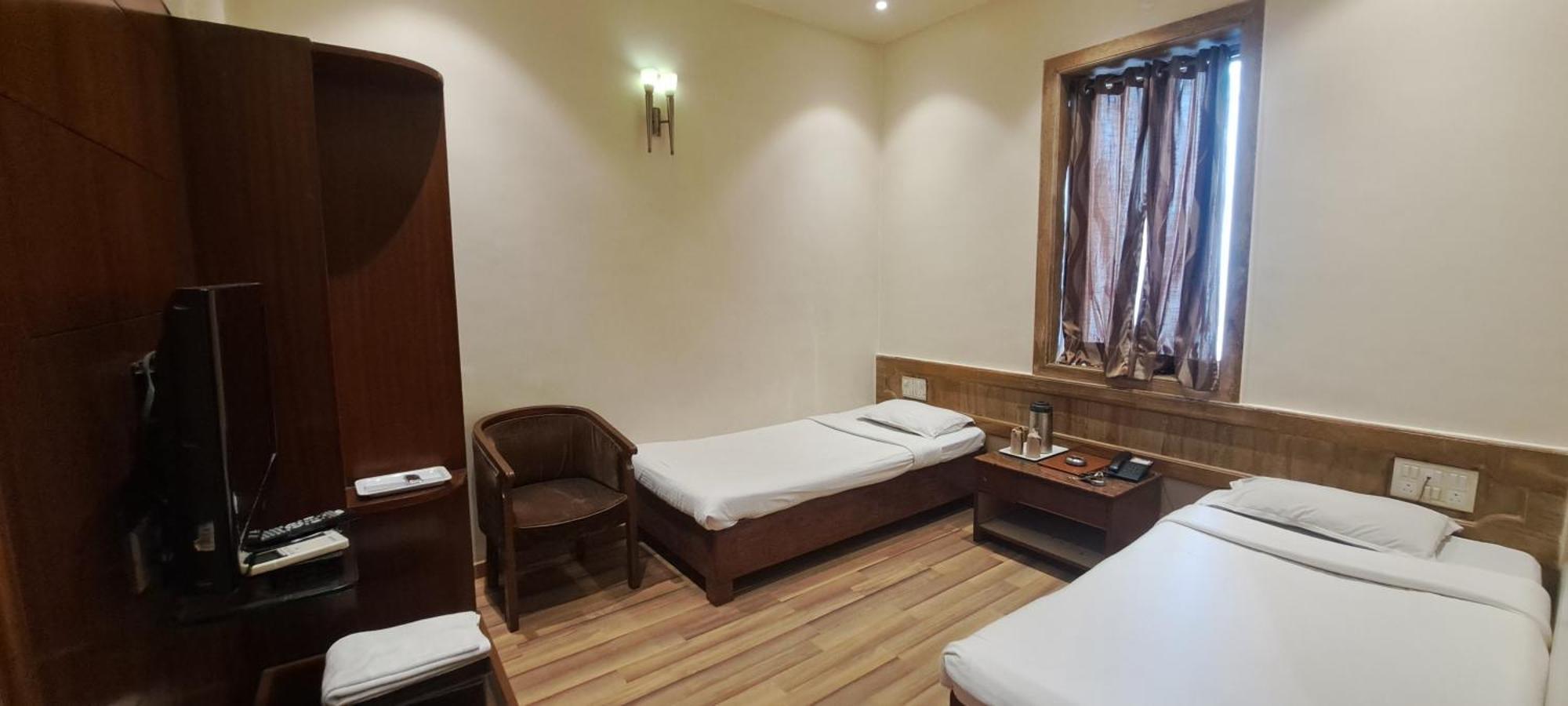Hotel Shivam Pune Zewnętrze zdjęcie