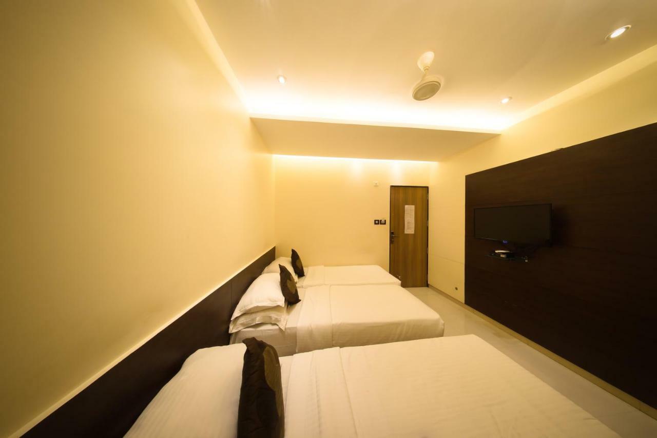 Hotel Shivam Pune Zewnętrze zdjęcie
