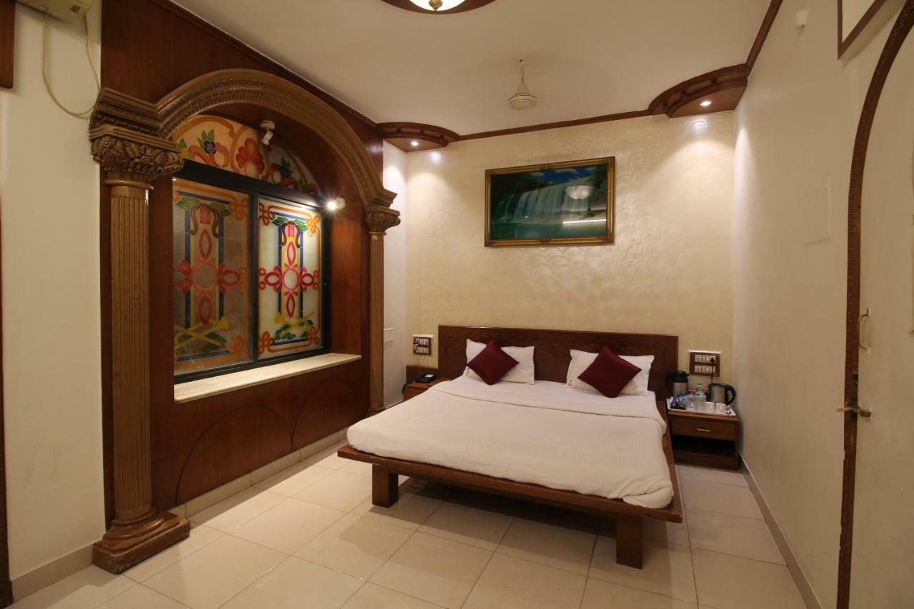 Hotel Shivam Pune Zewnętrze zdjęcie